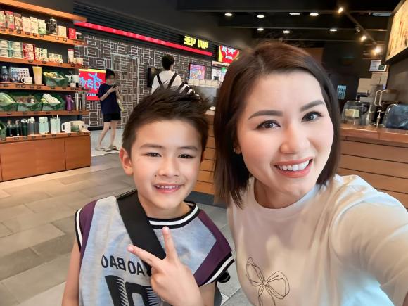 Sau 3 năm ly hôn Đan Trường, vợ cũ nam ca sĩ giờ ra sao?