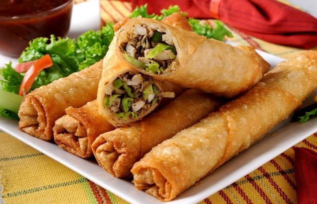 8 món ăn dân dã làm nên tên tuổi ẩm thực Việt Nam, bán dọc đường phố, giá chỉ vài chục nghìn