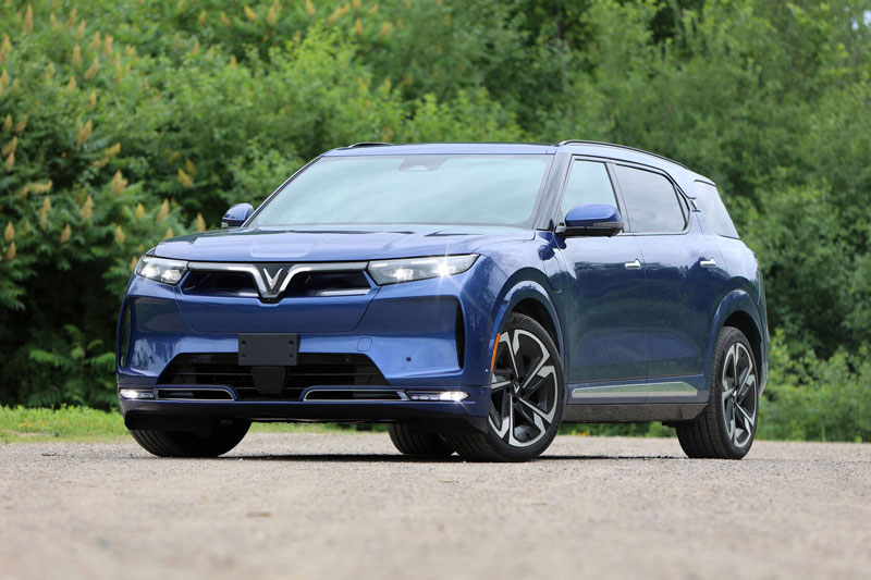 Top 10 xe điện 3 hàng ghế tốt nhất năm 2024: Vinh danh VinFast VF9