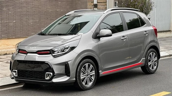 Kia Morning có giá lăn bánh ‘rẻ như cho’ đầu tháng 11/2024, nhăm nhe 'đè bẹp' Hyundai Grand i10 ảnh 1