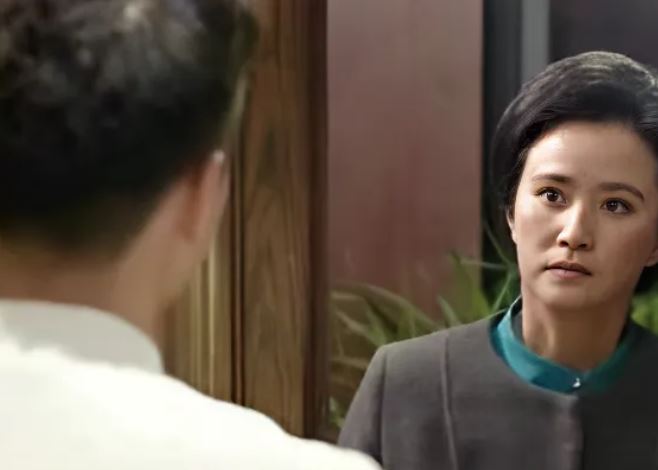 Bỏ người yêu ở quê để cưới vợ giàu, đêm tân hôn tôi rụng rời chân tay khi mẹ vợ vào phòng