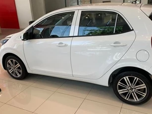 Kia Morning có giá lăn bánh ‘rẻ như cho’ đầu tháng 11/2024, nhăm nhe 'đè bẹp' Hyundai Grand i10