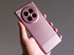 Smartphone cấu hình ‘siêu khủng’, màn hình cong 144Hz, giá rẻ khó tin