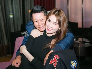 Tỷ phú Hoàng Kiều chụp cùng gái đẹp, dân mạng không ngừng nhắc tên Ngọc Trinh khiến chính chủ phản ứng cực gắt