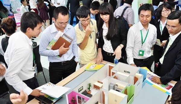 Thực hư câu chuyện môi giới bất động sản đẩy giá, nhiễu loạn thị trường