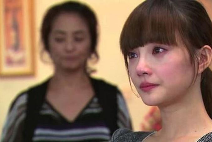 Dưới cơn mưa đêm:Tiếng chuông cửa cùng nỗi đau chia ly giữa tình yêu và gia đình