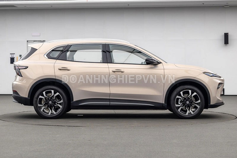 SUV hạng B công suất 168 mã lực, thiết kế cá tính giá rẻ hơn Hyundai Grand i10