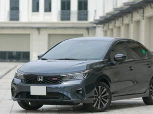 Giá lăn bánh Honda City đầu tháng 11/2024 kèm ưu đãi hấp dẫn, hạ gục Toyota Vios và Hyundai Accent