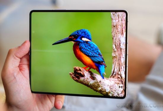 Giá Galaxy Z Fold5 giảm khủng 16 triệu đồng, là điện thoại màn hình gập dạng quyển sách rẻ nhất Việt Nam
