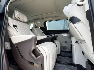 ‘Chuyên cơ mặt đất’ siêu sang, giá gần 1,4 tỷ đồng, sẵn sàng ‘ăn thua đủ’ với Toyota Alphard
