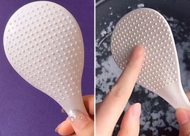 Tác dụng hữu ích của những nốt sần nhỏ trên chiếc muôi xới cơm, điều không phải ai cũng biết