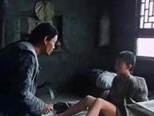 Thái giám bị thiến bằng 3 con dao, mỗi loại có một công dụng khác nhau, lão thái giám: Những con dao rất hữu dụng và một con không thể thiếu
