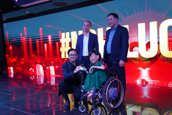 Thúc đẩy phát triển kinh tế số gắn liền với an sinh xã hội