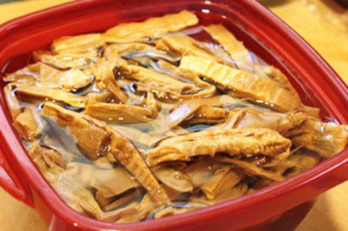 Mẹo làm mềm măng khô nhanh chóng, đơn giản