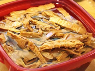 Mẹo làm mềm măng khô nhanh chóng, đơn giản