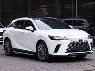 Chạy 'siêu lướt' 900 km, xe sang Lexus RX 350 2024 đã vội lên sàn xe cũ
