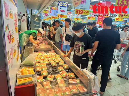 CPI tháng 10 tăng 0,33% do giá lương thực, thực phẩm tăng cao sau mưa bão
