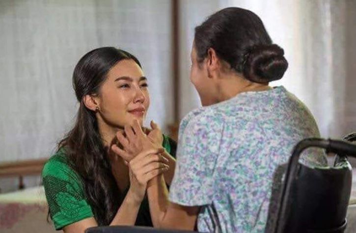 Cảnh chia cắt mâm cơm ở cữ của mẹ chồng khiến tôi ôm mặt khóc nức nở: Thương một đời hy sinh, ân hận một kiếp làm dâu