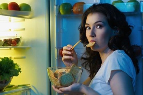 Điểm danh những sai lầm ăn uống của phái đẹp