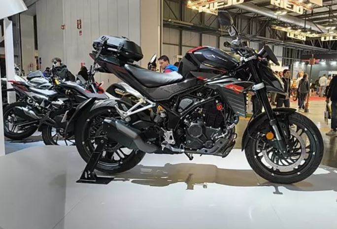 ‘Khắc tinh’ của Honda Winner X và Yamaha Exciter ra mắt: Có phanh ABS 2 kênh, giá chỉ 56 triệu đồng