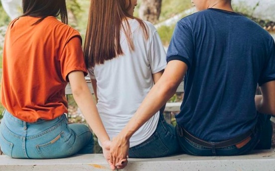 Gen Z dẫn đầu tỷ lệ ngoại tình, điều gì gây ra xu hướng này?