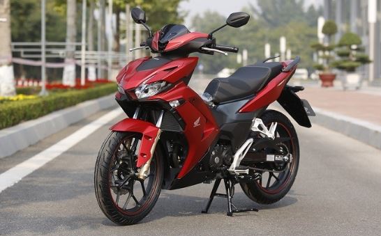 Gi&#xE1; xe Honda Winner X th&#xE1;ng 11/2024 gi&#x1EA3;m h&#xE0;ng ch&#x1EE5;c tri&#x1EC7;u &#x111;&#x1ED3;ng, r&#x1EBB; nh&#x1B0; Future, h&#x1EA1; &#x111;o v&#xE1;n Exciter