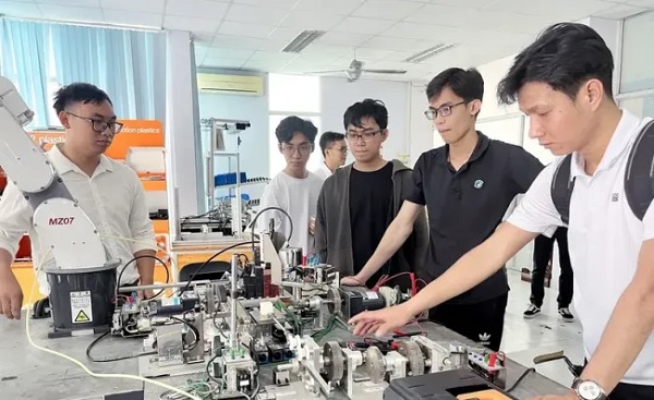 Việt Nam chỉ mới đáp ứng khoảng 20% nhu cầu lao động trong lĩnh vực bán dẫn