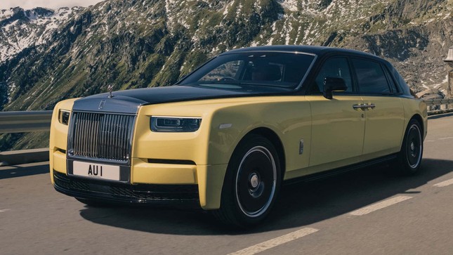Chiêm ngưỡng độc bản Rolls-Royce Phantom Goldfinger mạ vàng