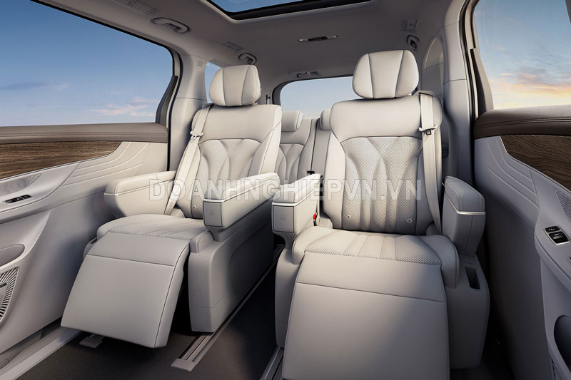 ‘Chuyên cơ mặt đất’ dài hơn 5 mét, siêu tiết kiệm xăng, giá ngang Mitsubishi Xpander