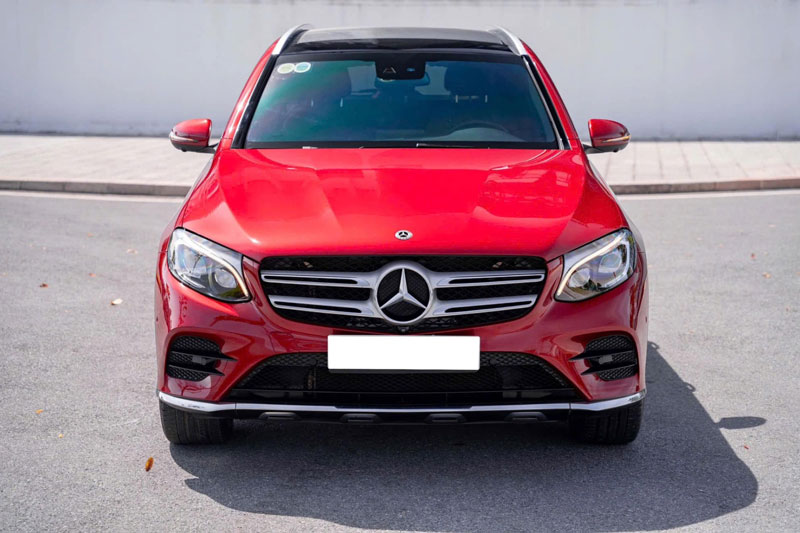 Lăn bánh 6 năm, xe sang Mercedes-Benz GLC 300 rao bán giá ngang Honda CR-V