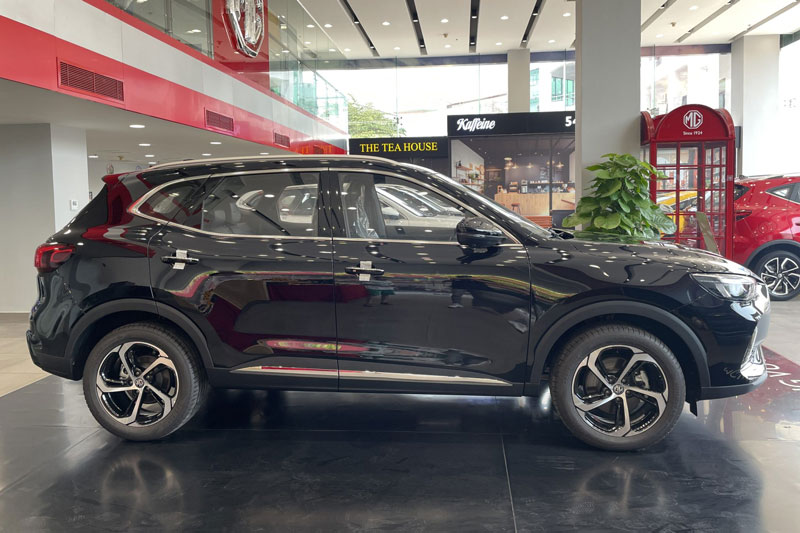 Đối thủ của Honda CR-V, Mazda CX-5 giảm giá 85 triệu tại Việt Nam