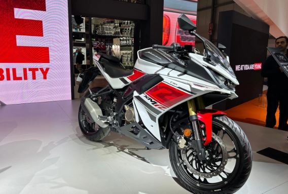 ‘Vua côn tay’ 250cc giá rẻ 55 triệu đồng ra mắt: 'Kẻ hủy diệt' Honda Winner X và Exciter đã lộ diện