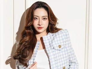 Hoa hậu Lương Thùy Linh học lên Tiến sĩ sau 5 năm đăng quang