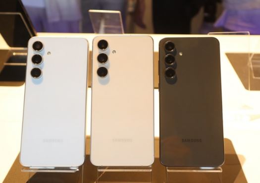 Bảng giá Samsung Galaxy mới nhất tháng 11: Galaxy S24 Ultra giảm cực gắt, đáp trả iPhone 16 pro Max