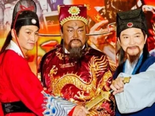 Nguyên nhân gì khiến Triển Chiêu biến mất chỉ trong một đêm, sau khi Bao Công chết?