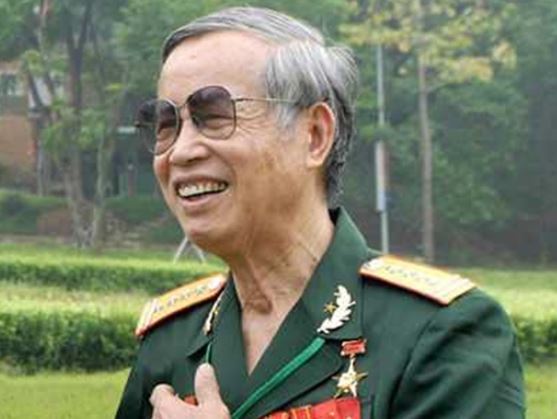 Danh t&#xED;nh anh h&#xF9;ng Vi&#x1EC7;t Nam duy nh&#x1EA5;t &#x111;&#x1B0;&#x1EE3;c &#x111;&#x1EB7;t t&#xEA;n &#x111;&#x1B0;&#x1EDD;ng khi c&#xF2;n s&#x1ED1;ng, t&#x1EEB;ng ch&#x1EB7;t &#x111;&#x1EE9;t c&#xE1;nh tay ph&#xE1; &#x111;&#x1ED3;n &#x111;&#x1ECB;ch