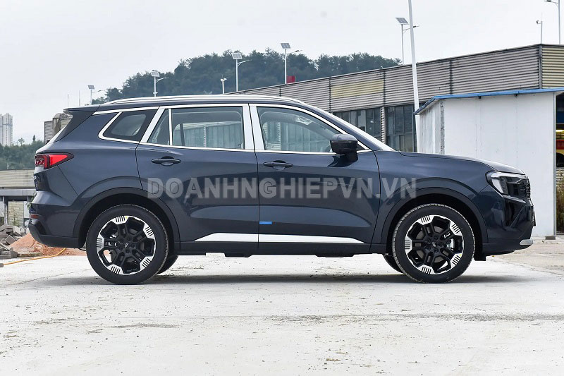 SUV đẹp mê ly, công suất 170 mã lực, giá gần 420 triệu đồng, so kè cùng Mazda CX-5, Honda CR-V