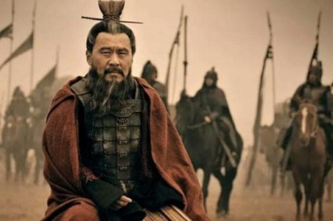 Tại sao Tào Tháo không xưng hoàng đế mà vẫn giữ chức Tể tướng?