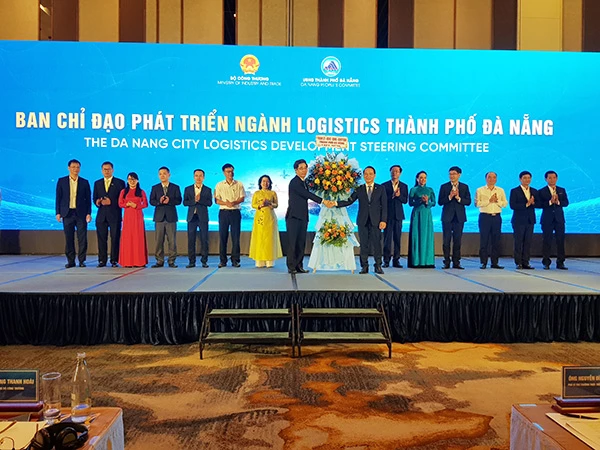 Ra  mắt Ban chỉ đạo phát triển ngành logistics TP Đà Nẵng.