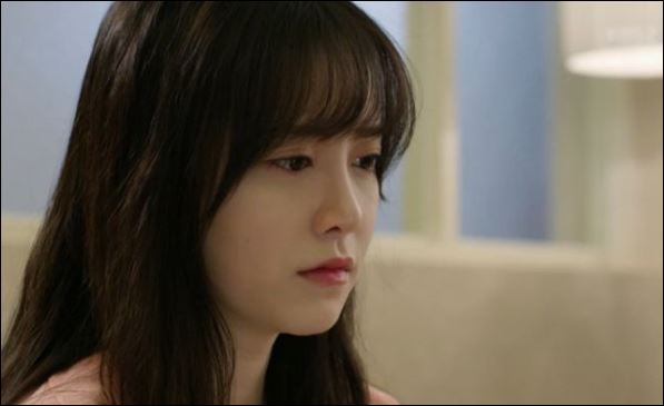 M&#x1EB9; ch&#x1ED3;ng h&#x1EDD; h&#x1EEF;ng, ch&#x1ED3;ng c&#x1B0;&#x1EDD;i bu&#x1ED3;n khi v&#x1EE3; nh&#x1EAF;c &#x111;&#x1EBF;n chuy&#x1EC7;n x&#xE9;t nghi&#x1EC7;m ADN: B&#xED; m&#x1EAD;t n&#xE0;o &#x111;ang che gi&#x1EA5;u trong gia &#x111;&#xEC;nh n&#xE0;y?