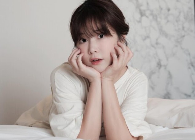 Người phụ nữ 40 khiến ai cũng ngỡ là nữ sinh cấp 3 vì ngoại hình trẻ trung đáng kinh ngạc