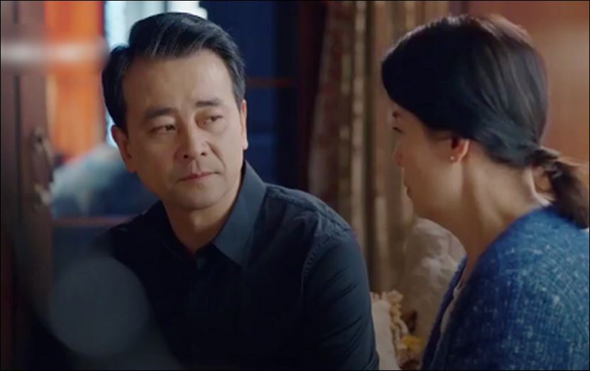 Mâu thuẫn gia đình căng thẳng: Mẹ chồng bỏ đi, bố chồng ép con dâu cầu hòa trong nước mắt