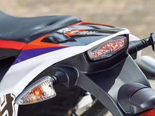 ‘Chiến binh côn tay’ 125cc thương hiệu Ý ra mắt: Thể thao hơn Honda Winner X, sẵn sàng hạ bệ Exciter