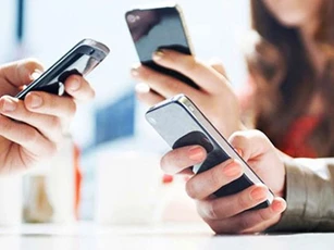 5 dấu hiệu dễ nhận biết điện thoại bị kẻ gian cài phần mềm gián điệp mà ít người quan tâm
