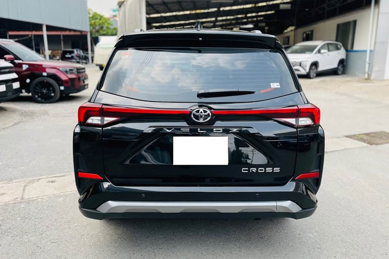Ngỡ ngàng giá chào bán của Toyota Veloz Cross sau 2 năm lăn bánh