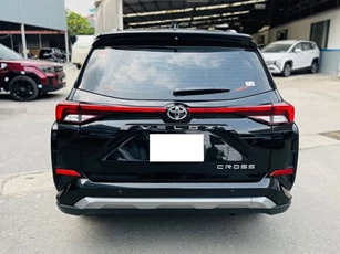 Ngỡ ngàng giá chào bán của Toyota Veloz Cross sau 2 năm lăn bánh
