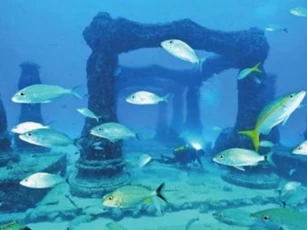 72 ngôi làng được phát hiện dưới biển, con người sống dưới biển như thế nào?
