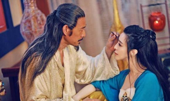 Tại sao trong đêm đầu tiên giữa Lý Thế Dân và Võ Tắc Thiên lại phá tan lịch sử, là đêm đặc biệt và vượt qua mọi lệ thường hoàng đế trước đó?