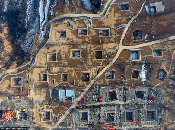 Ngôi làng cổ 4.000 năm tuổi nằm ở độ sâu 7m dưới lòng đất: Mỗi gia đình phải đào mất 2-3 năm, quanh năm 'nghe tiếng nhưng không thấy người'