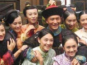 Thời xưa, cơ thể phụ nữ chưa phát triển hoàn thiện, tại sao 13, 14 tuổi lại phải kết hôn? Có điều gì bí mật đằng sau đó?